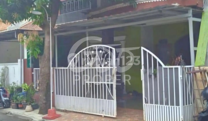 Sell Comfortable House in Klipang Permai Area, Tembalang, Semarang City, Central Java