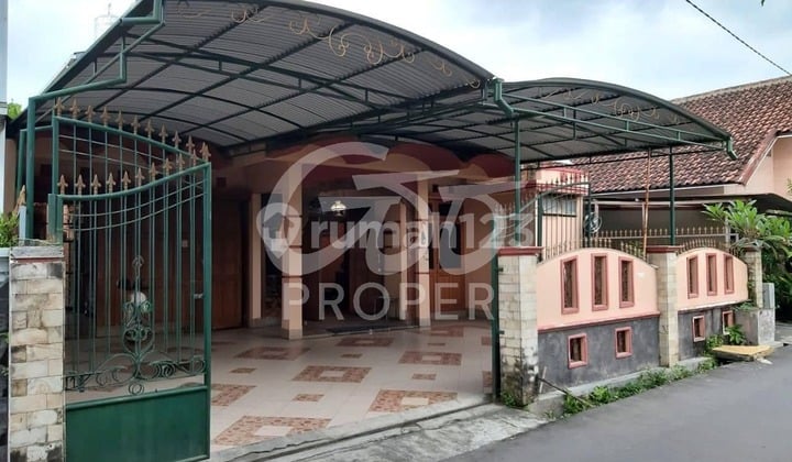 Rumah Nyaman 2 Lantai SHM di Jl. Palagan Ngaglik, Sleman