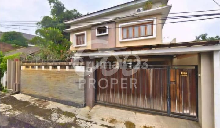 Jual Rumah 2 Lantai di Gombel Permai Ngasrep Daerah Banyumanik Semarang Jawa Tengah