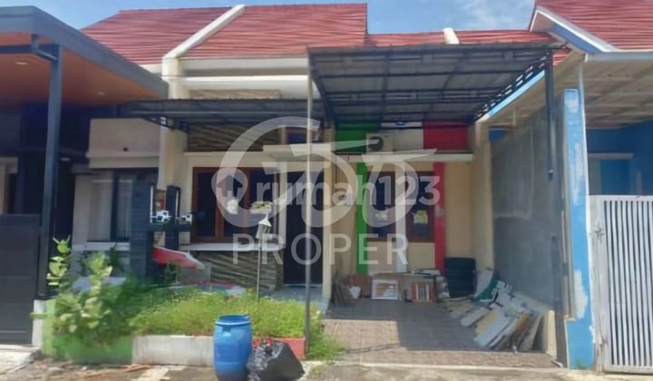 Selling House in Dolog Lor Cluster, Dinamika Tlogosari Wetan Subdistrict, Pedurungan Area, Semarang City, Central Java.