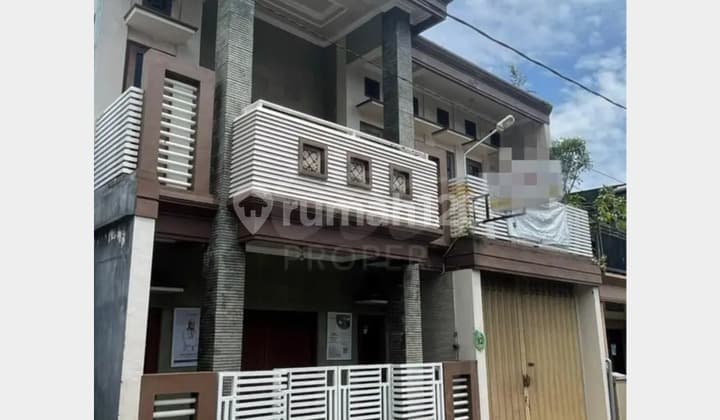 Jual Rumah 3 Lantai Jl. Minsuarso Dekat Alun Alun Batu Jawa Timur