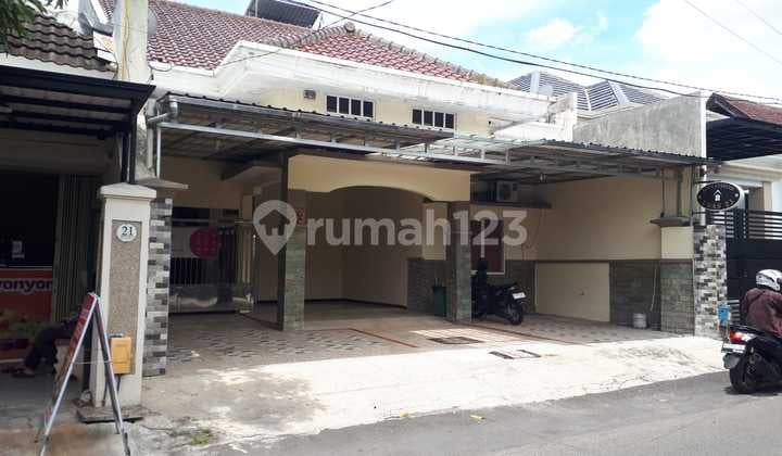 Jual Rumah Kost Mewah Jl. Emas, Blimbing Malang