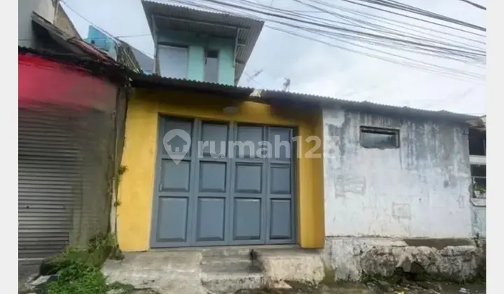 Sold House with SHM (Freehold Title) in Sukaraja, Cicendo, Bandung, West Java.