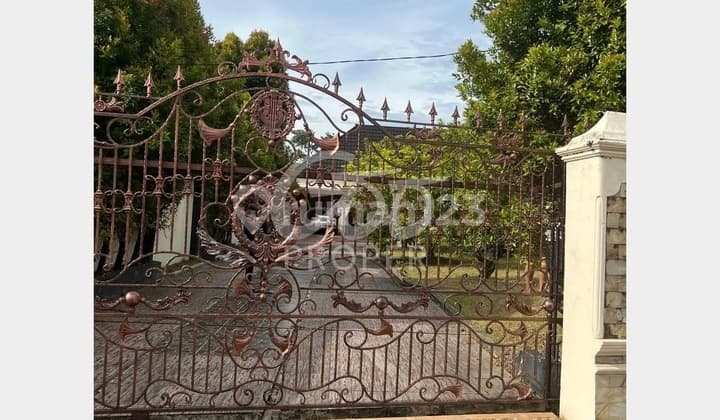 Jual Rumah Mewah Lokasi Pusat Kota Padang di Jl. Sawahan Dalam Kota Padang Sumatera Barat