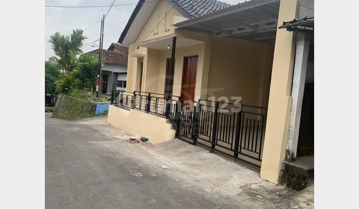 Cheap House for Sale on Jl. Magelang, Sleman, Yogyakarta