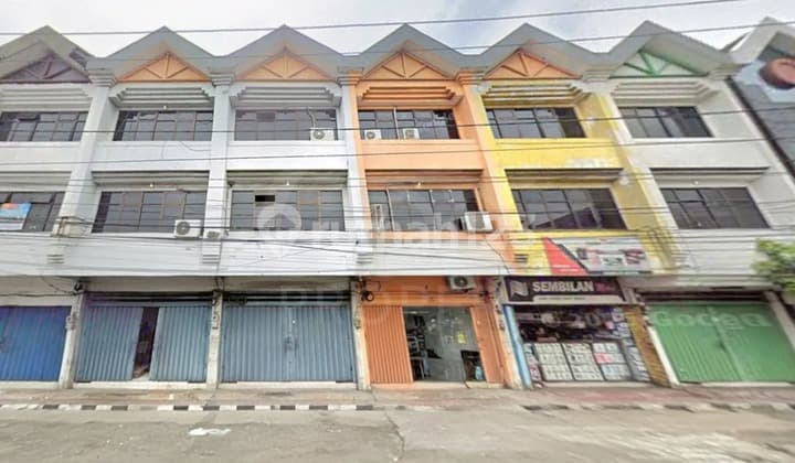 Jual Ruko 3 Lantai Strategis di Jl. Martadinata Kotalama Kota Malang Jawa Timur