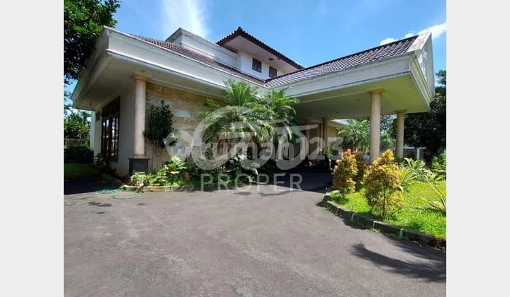 Rumah Mewah Semi Furnished SHM di Jl. Pluto Dalam Ciputat Timur, Tangerang Selatan