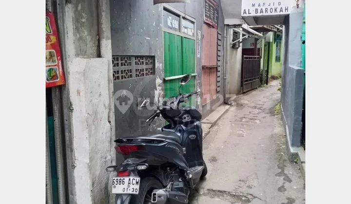 Jual Rumah Siap Huni di Jl. Dr. Djundjunan Kec. Sukajadi Bandung Jawa Barat