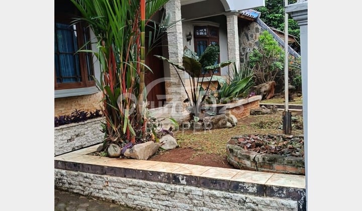 Rumah Nyaman Semi Furnished SHM di Jati Asih, Bekasi