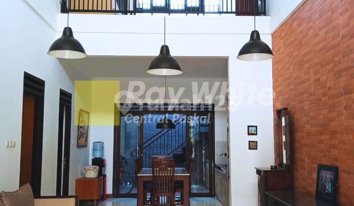 Rumah Bagus, Bersih dan Full Furnished di Adhipura Bandung