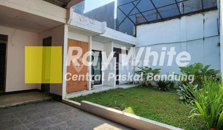 Ruang Usaha Rumah Klasik Sayap Dago Kota Bandung (Lc)