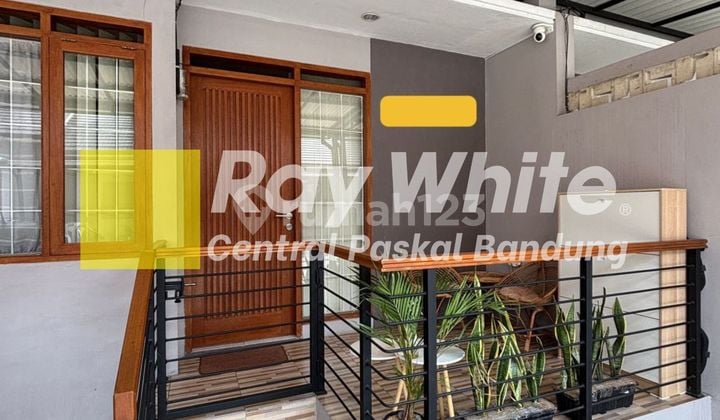 Rumah Mungil Nan Cantin di Kota Bali Padalarang