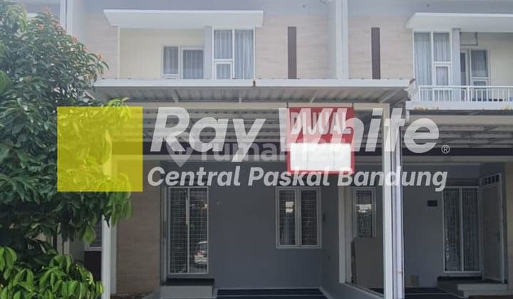 Rumah Modern Minimalis di Springville Taman Kopo Indah 5 Bandung