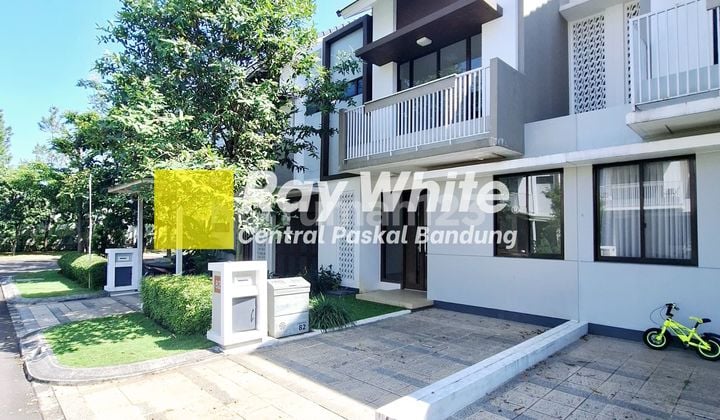 Rumah Cluster Chyntia Premium di Summarecon Bandung