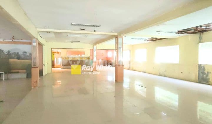 Ruang Usaha Strategis di Mainroad Setiabudi Bandung