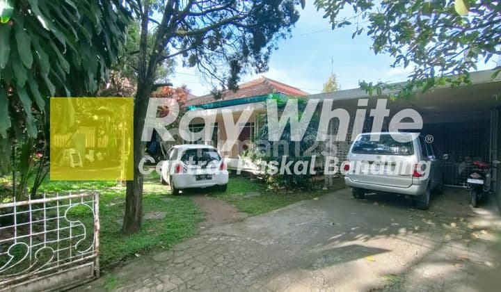 House in Sayap Gatsu (Terate) Bandung