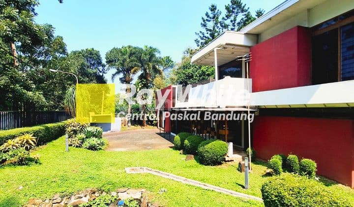 Ruang Usaha di Mainroad Setiabudi Bandung