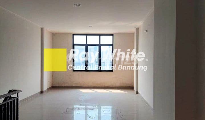 Strategic Commercial Unit Boulevard Raya Kelapa Gading Jakarta