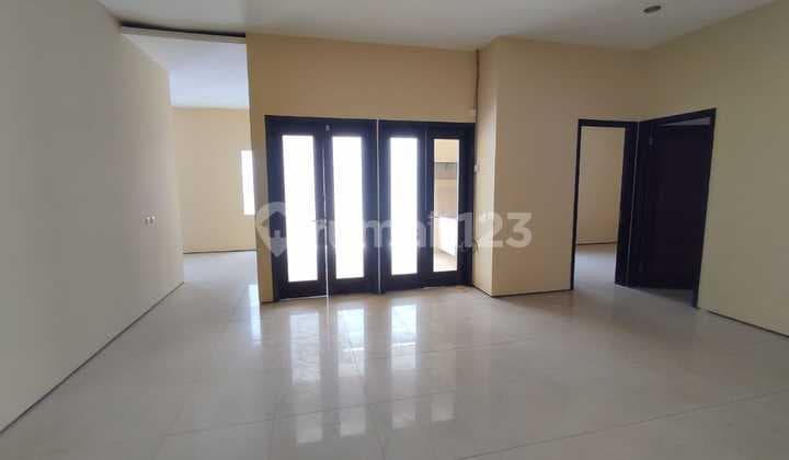 Dijual Rumah Elite Singgasana Pradana Siap Huni Grab It Fast