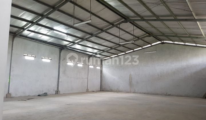 Dijual Gudang Strategis Baru Renovasi Cipamokolan Soekarno Hatta
