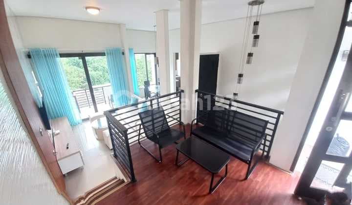 Dijual Rumah Cantik Hommy Resort Dago Pakar Dengan Swimming Pool