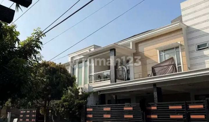 Dijual Cepat ! Rumah Luxury Komplek Exclusiver Buah Batu Regency