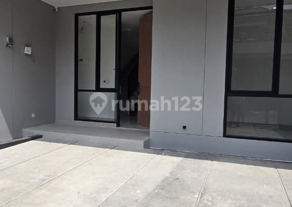 Fast Sale! Brand New House on Terusan Sutami Near Pasteur