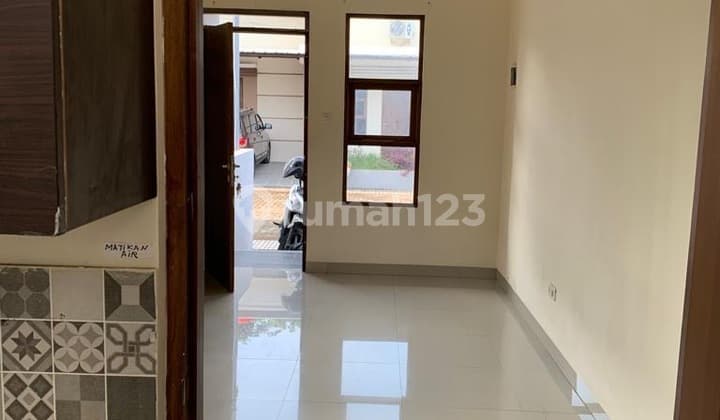 Cheapest! Quick Sale Minimalist Corner House Ciganitri Ready to Live In