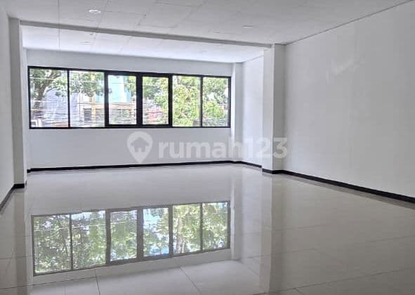 For Rent, Strategic Shop House Ready to Use, Karapitan Lengkong.