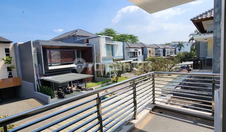 Disewakan Rumah Luas Siap Huni Kota Baru Parahyangan