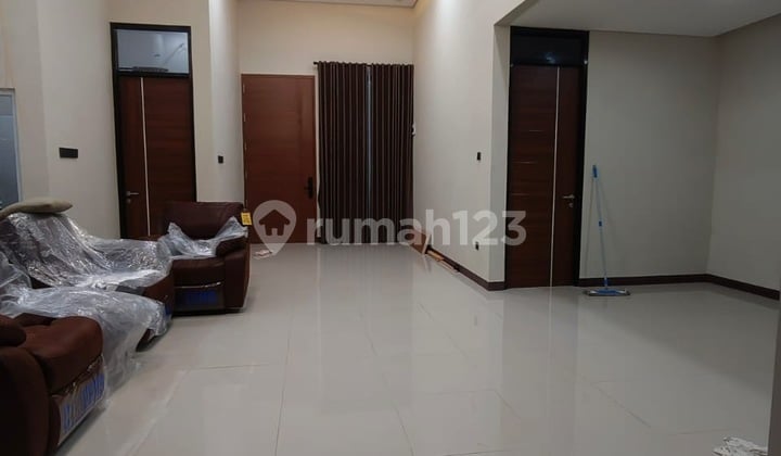 For Quick Sale: Newly Renovated Ready-to-Live Home in Kopo Permai