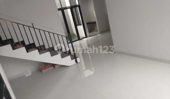 Rumah Baru Modern Pusat Kota Sayap Turangga Grab It Fast