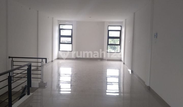 Termurah ! Dijual Ruko Siap Pakai Batununggal