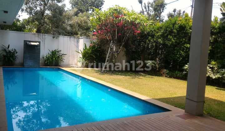 Kemang Compound House for Rent - 5+1BR | 4BT | Pool | Garden