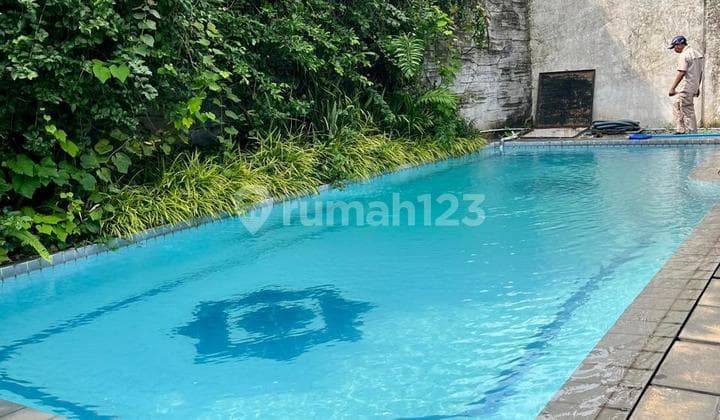 For Rent Stand Alone House 4 BR At Kemang Dalam South Jakarta