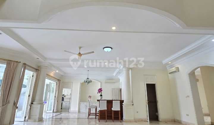 For Rent House 8 BR 8 BT with Big Pool & Yard in Kemang, South Jakarta