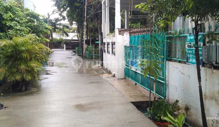 Strategic Land Ready to Build in Jelambar Madya, West Jakarta