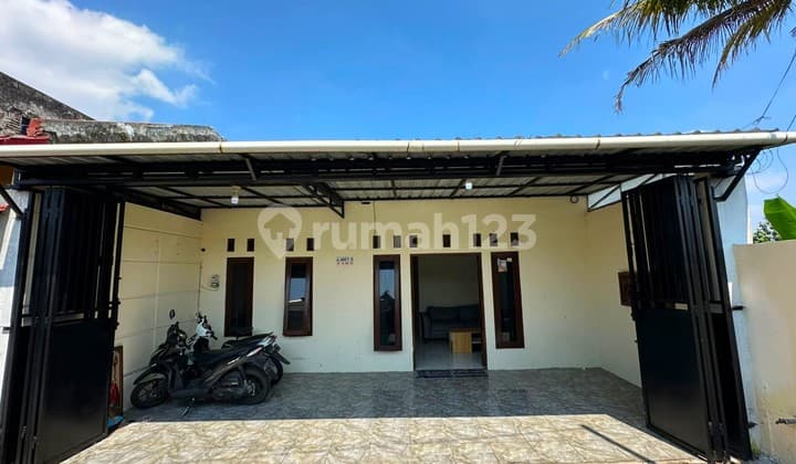 Rumah Siap Huni 4 Kamar Tidur Dekat Kampus Ugm dan Uny