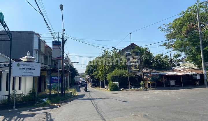 Own a Golden Land within the Ringroad, Suitable for Business, Promo Price!