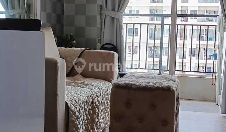 Selling cheap furnished apartment Cinere Bellevue 2 BR