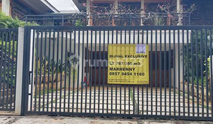 Rumah Klasik Bukit Cinere Indah Jual Dibawah Harga Pasaran. Bagus