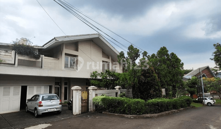 Dijual Rumah 2 Lantai Lebak Bulus, Jakarta Selatan
