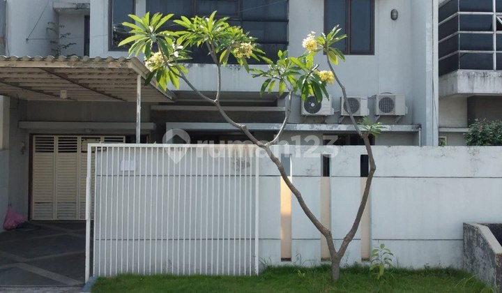 dijual rumah dian istana rayan regency wiyung siap hun