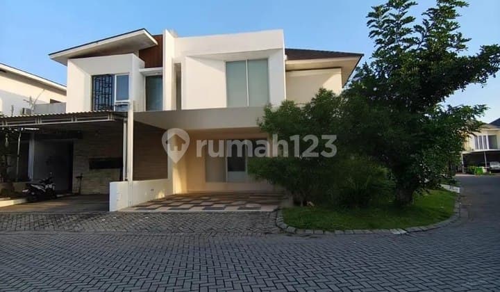 Dijual Rumah Royal Residence Wiyung Furnish Strategis Siap Huni