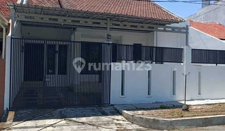 Dijual Rumah Darmo Permai Selatan Strategis Minimalis