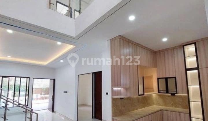 Dijual Rumah Darmo Permai Posisi Hook Strategis Siap Huni