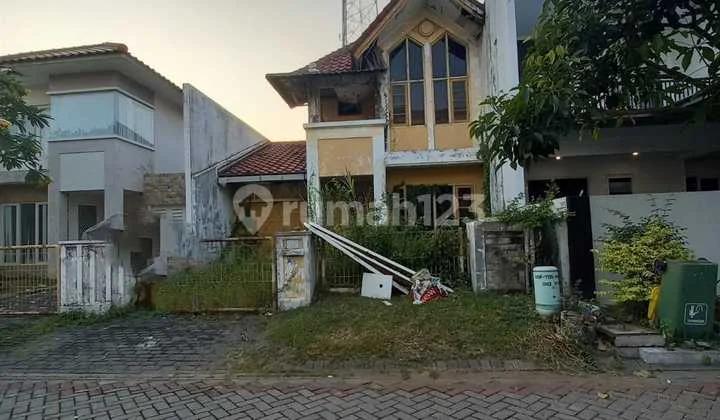 Dijual Rumah Hitung Tanah Vila Valensia Pakuwon Indah Surabaya Dijual Rumah Hitung Tanah Vila Valensia Pakuwon Indah Surabaya