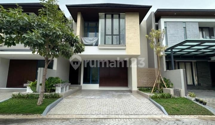 Dijual Rumah Citraland Minimalis Strategis Siap Huni