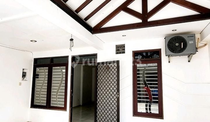 Dijual Rumah Babatan Pratama Minimalis Strategis Siap Huni