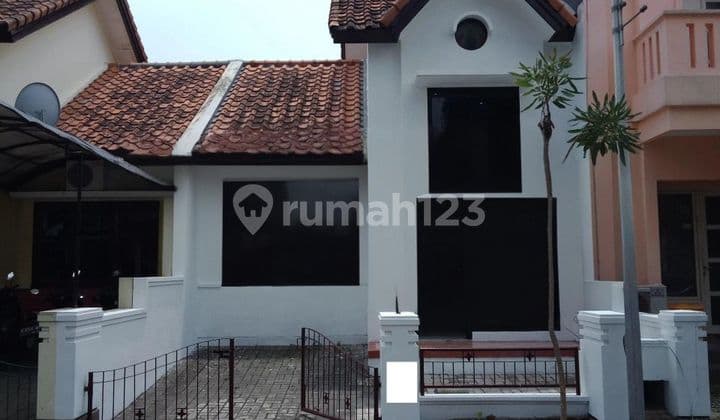 Dijual Rumah Taman Gapura Strategis Siap Huni